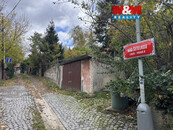 Prodej pozemku k bydlení, 265 m2, Praha, cena 10650000 CZK / objekt, nabízí 